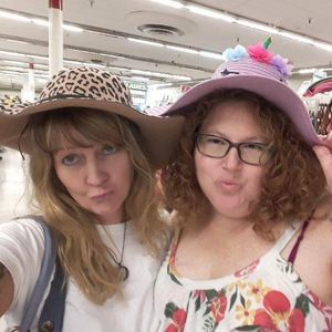 Meet your Posher, Edna